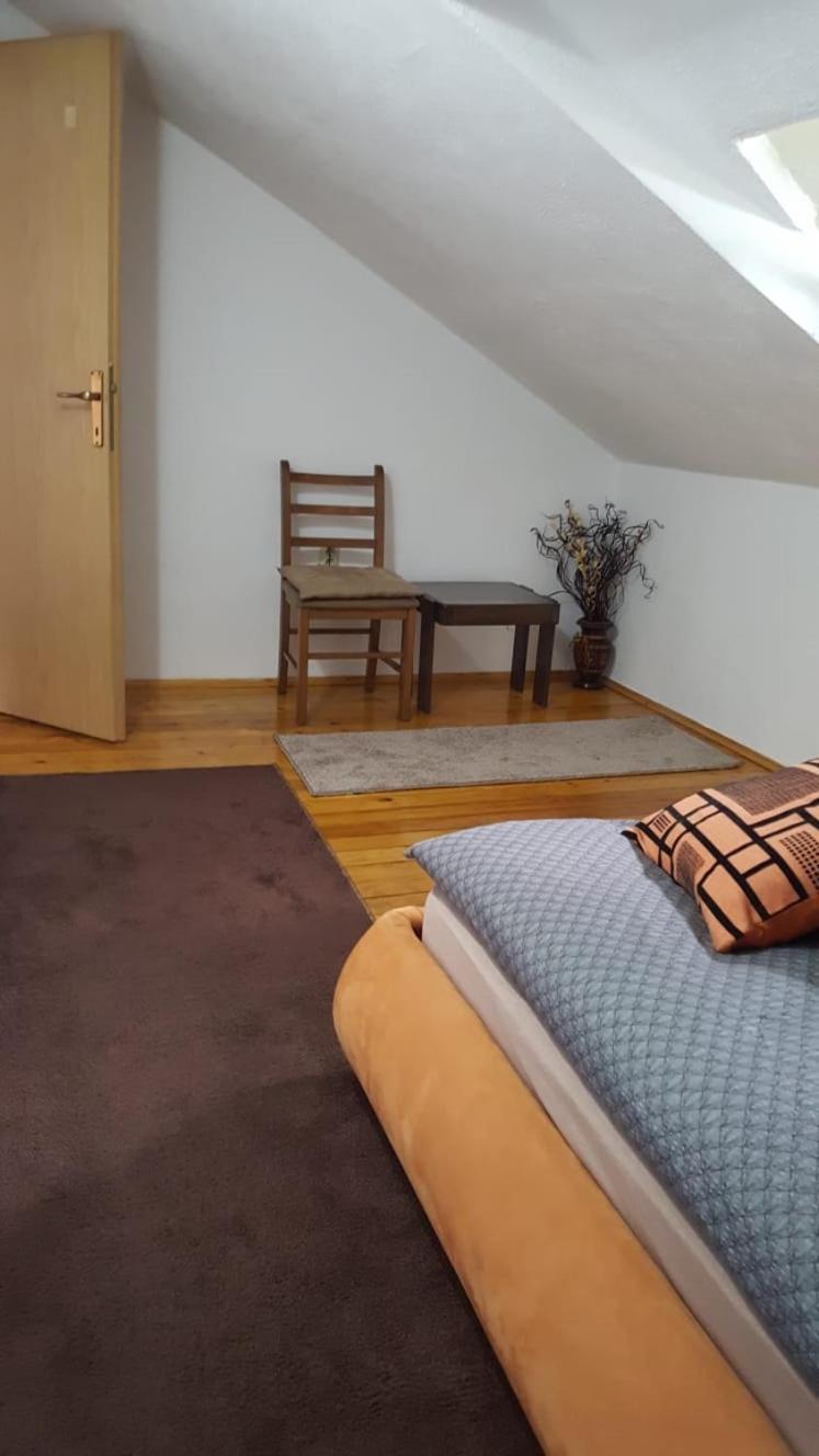 Apartman "Em" Bihać Exterior foto