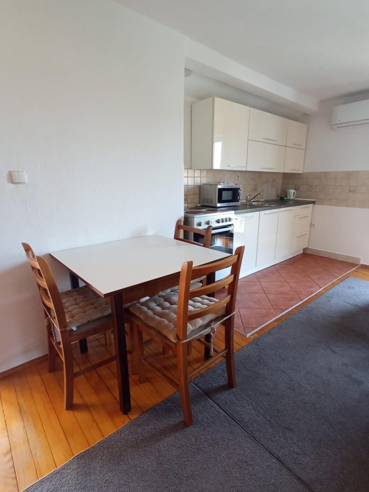 Apartman "Em" Bihać Exterior foto
